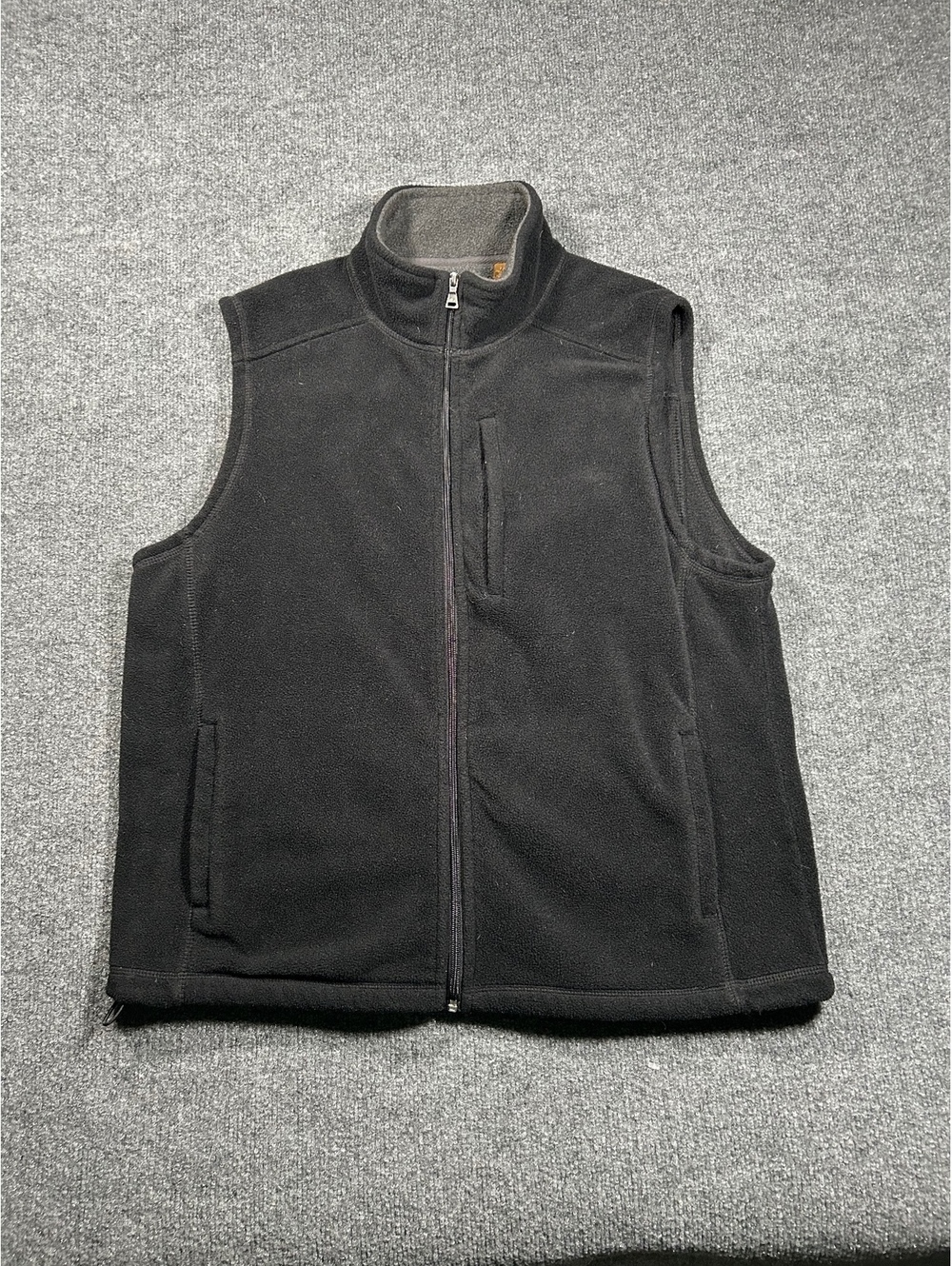 St. John's Bay Black Fleece Vest with Zip Pockets, Size Large